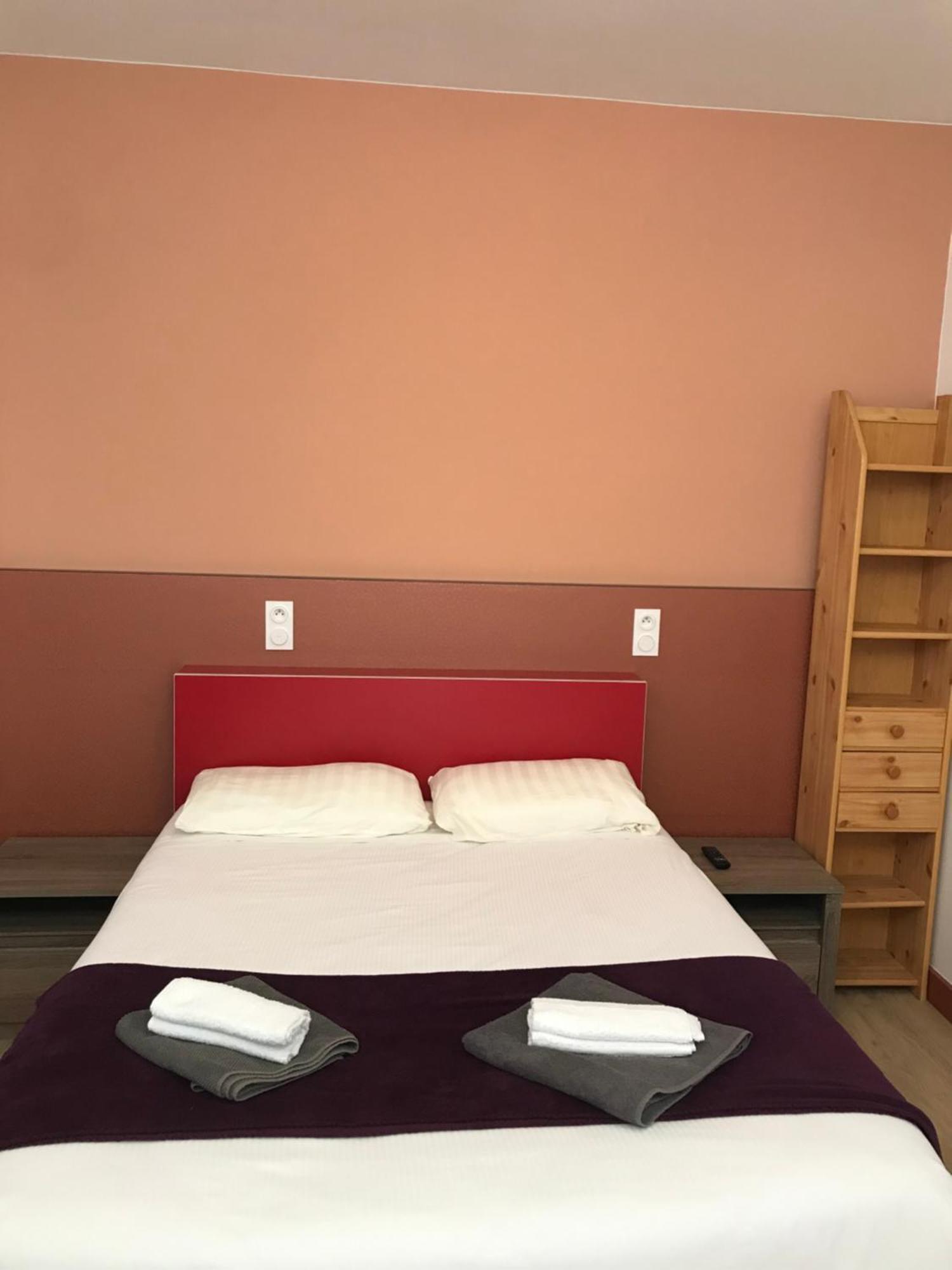 Hotel Le Saint Amand Esterno foto