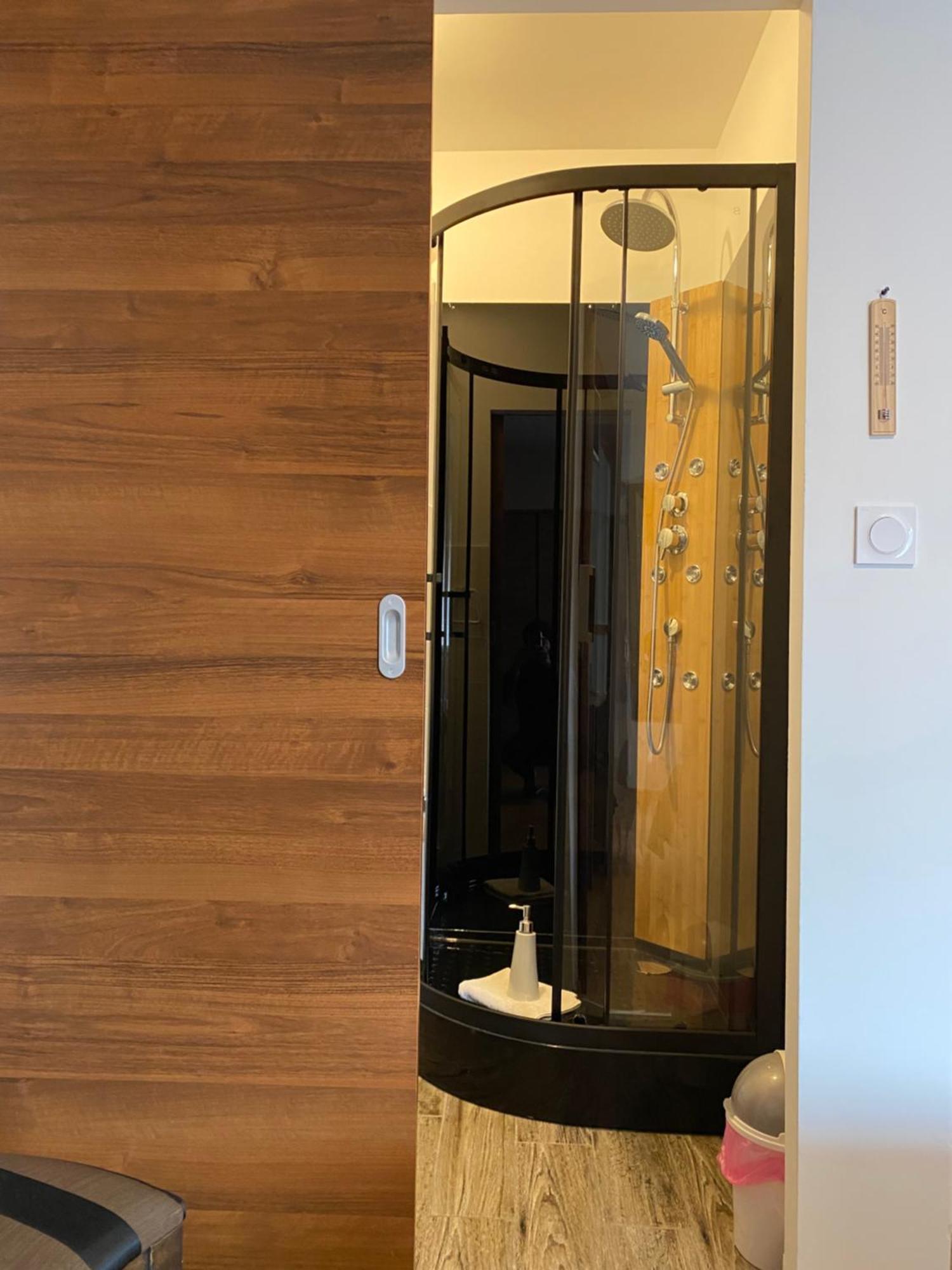 Hotel Le Saint Amand Esterno foto