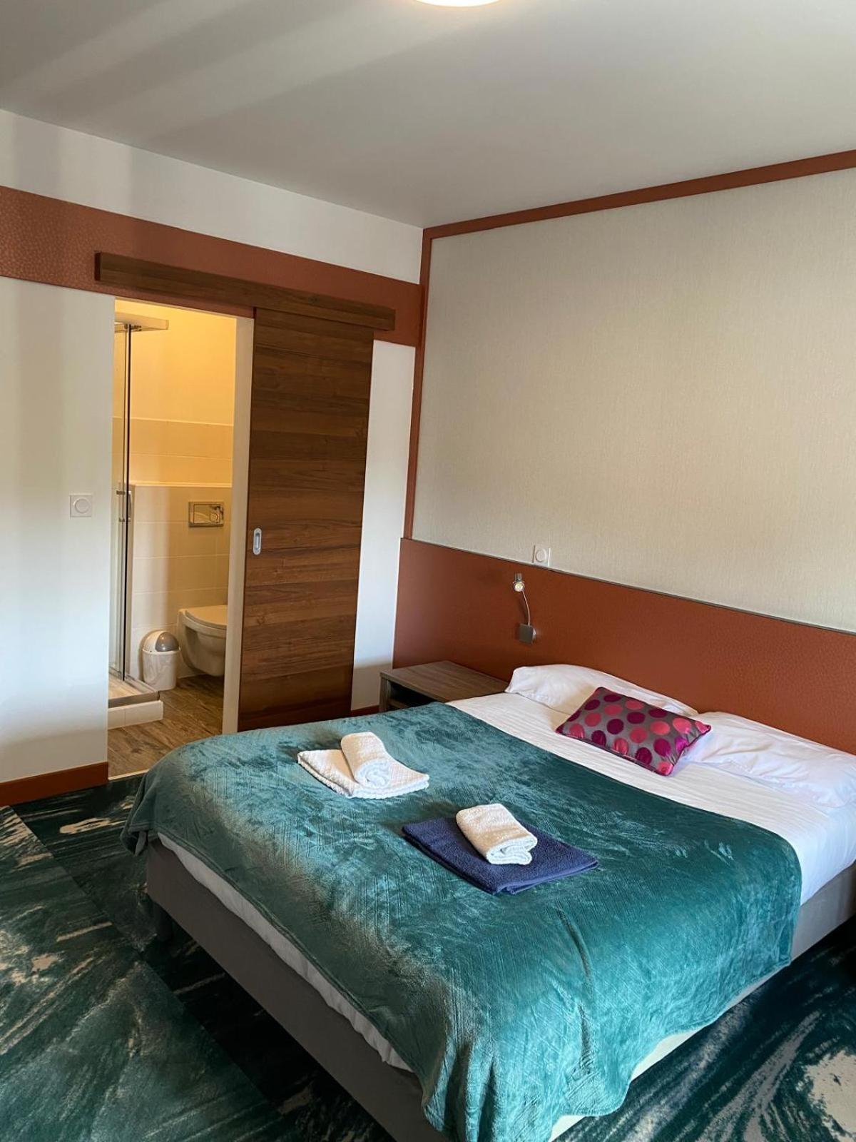 Hotel Le Saint Amand Esterno foto