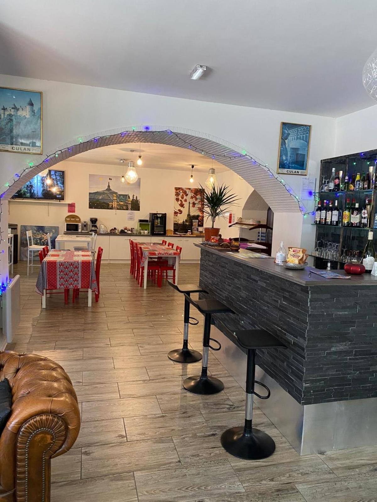 Hotel Le Saint Amand Esterno foto